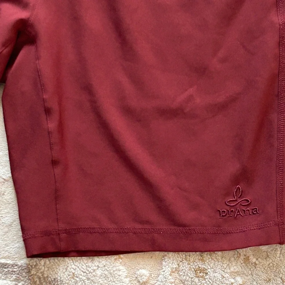 prAna Men's Burgundy 9